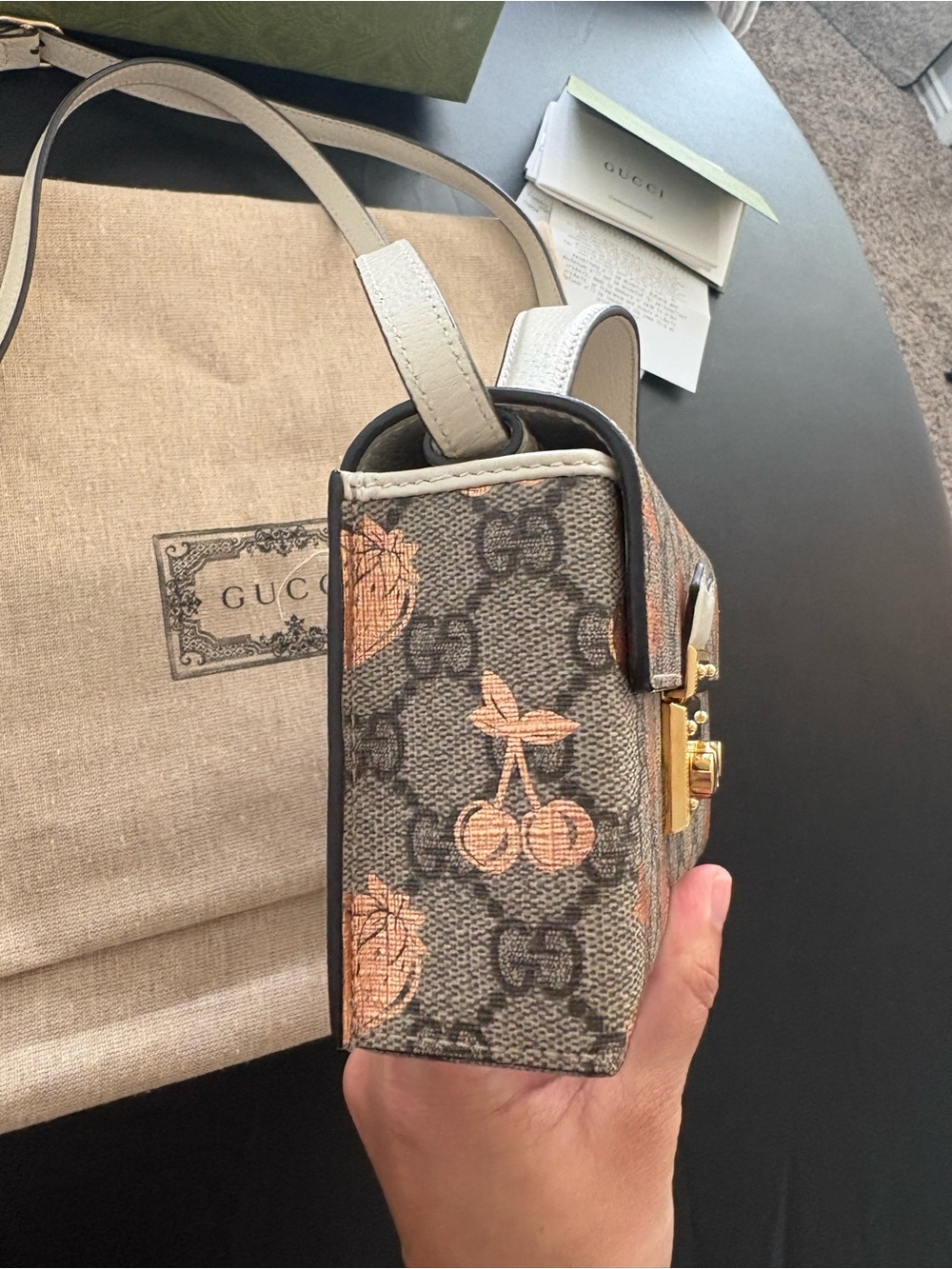 Gucci Beige GG Supreme Canvas Satchel with Peach Motif and Gold Hardware - Picture 6 of 11